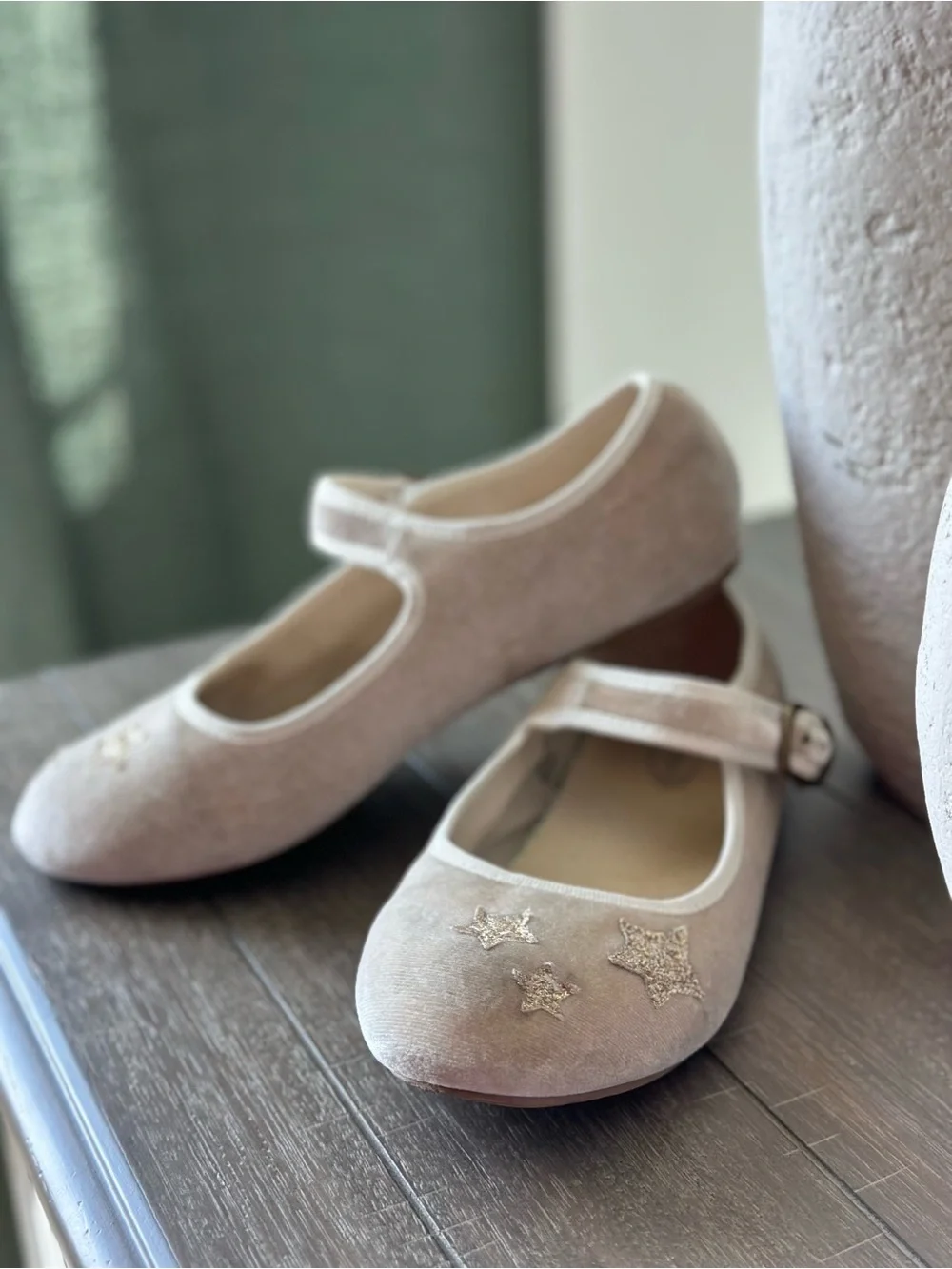 Joyfolie Girls' Mary Jane Shoes in Gray and Cream